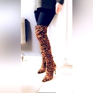 Jessica Simpson boots